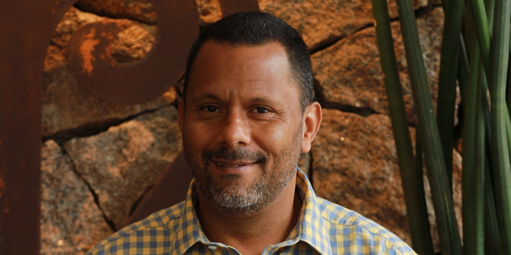 Todo mundo atrás da bola